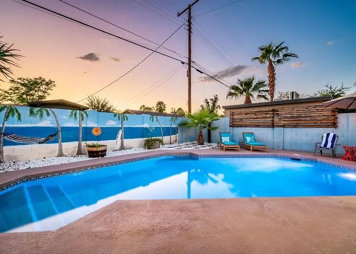 Seabreeze-pool, Fire Pit, & Mini Golf-in Old Town Holiday home *